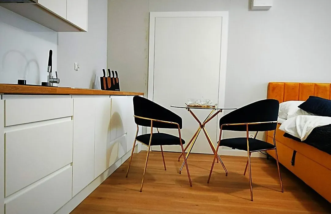 Hugo Star Apartments-1